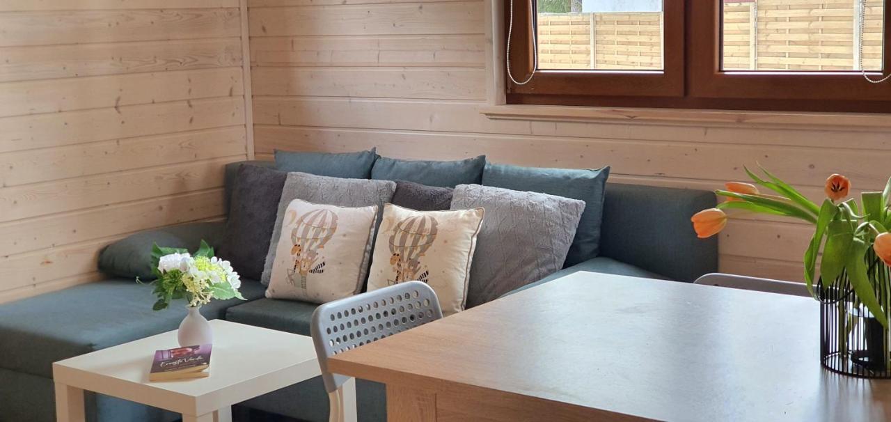Lemo - Nad Samym Jeziorem, Nowe W Pelni Wyposazone Z Miejscem Parkingowym Holiday home Borsk