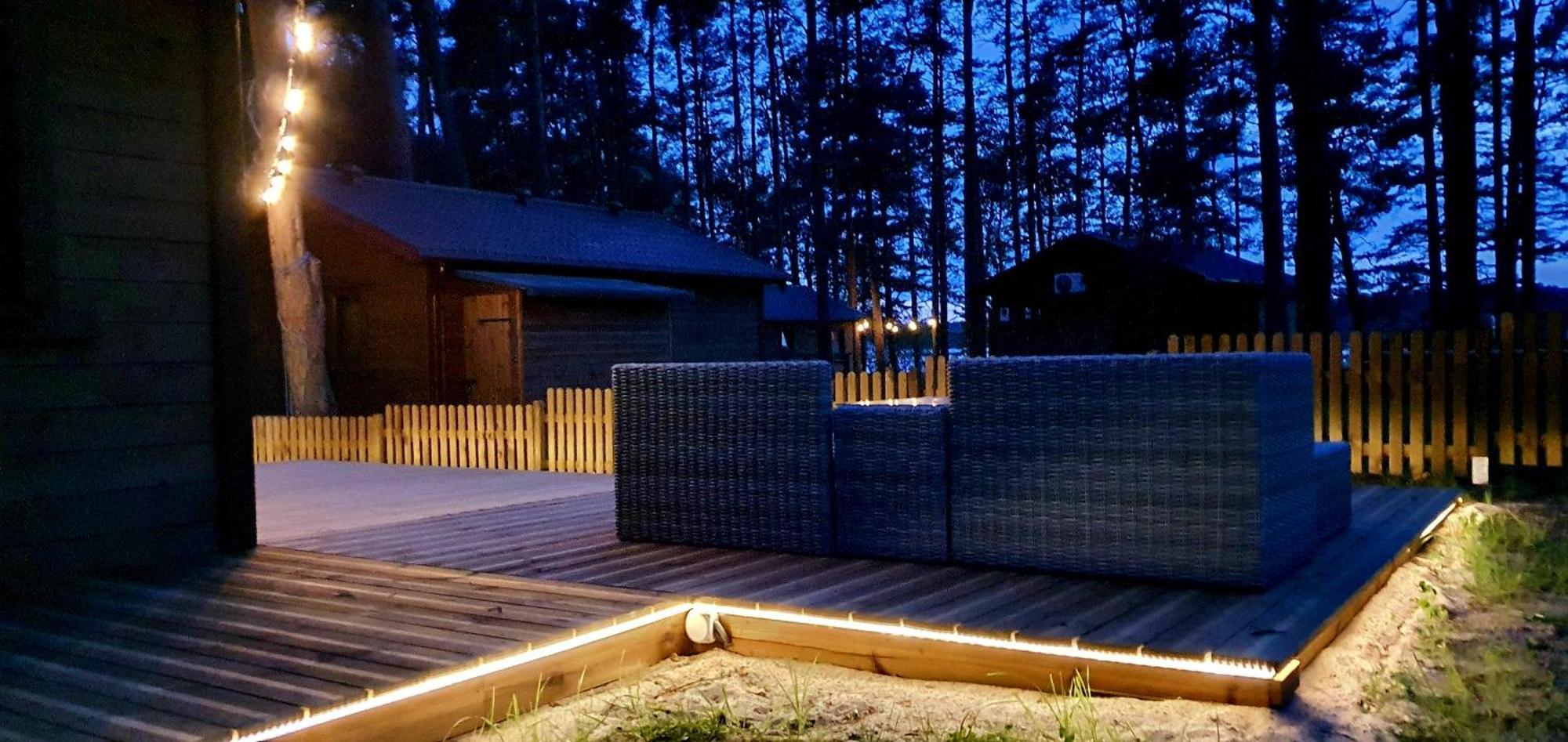 Lemo - Nad Samym Jeziorem, Nowe W Pelni Wyposazone Z Miejscem Parkingowym Holiday home Borsk